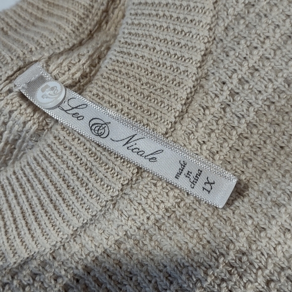 Leo & Nicole Waffle Knit Sweater Bat Wing Sleeve Plus Size 1X - Picture 3 of 8